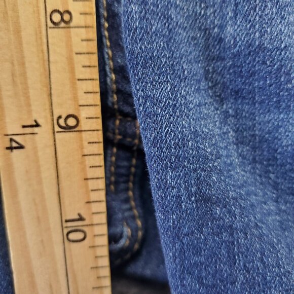 Maurices Jeans Womens Size 6 Blue Distressed Skinny Stretch Denim - Picture 6 of 12